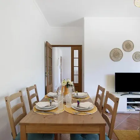 Apartamento Charming And Bright 1 Bdr By Loveystay