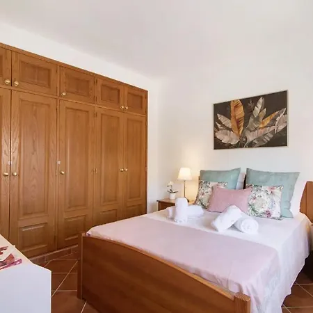 Charming And Bright 1 Bdr By Loveystay *
